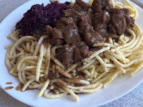 Gericht aus der Kantine Beim Dicken Andi