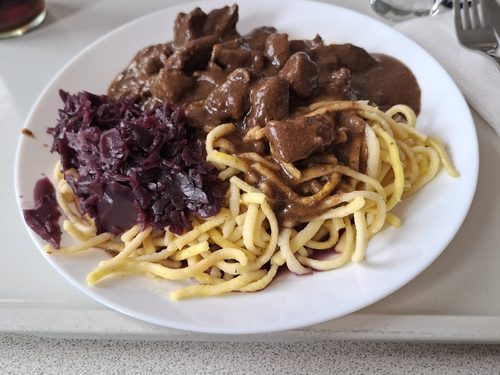 Gericht aus der Kantine Beim Dicken Andi